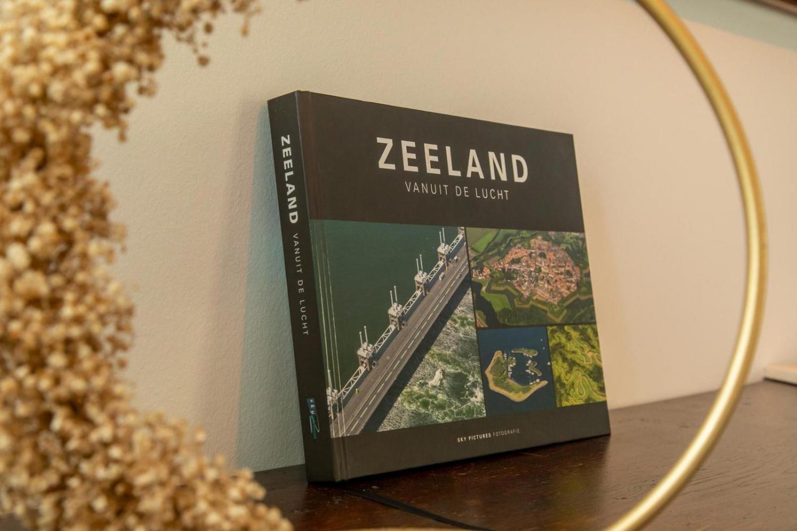 Vakantiehuis 'Boerderij Molenhof' - Stationsweg 5 | Heinkenszand Zewnętrze zdjęcie